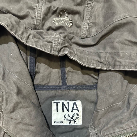 TNA Aritzia Cinched Waist Talula Army Green Trooper jacket Jacket - Picture 4 of 6
